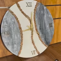 ساعت رزینی طرح ژئود در قطر 40  ورنگ سفید و  طوسی رنگهای مختلف