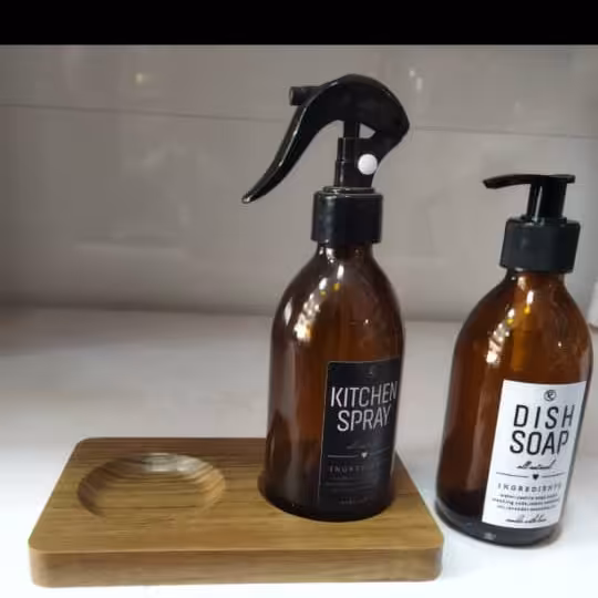 جا مایع و اسپری کف چوبی