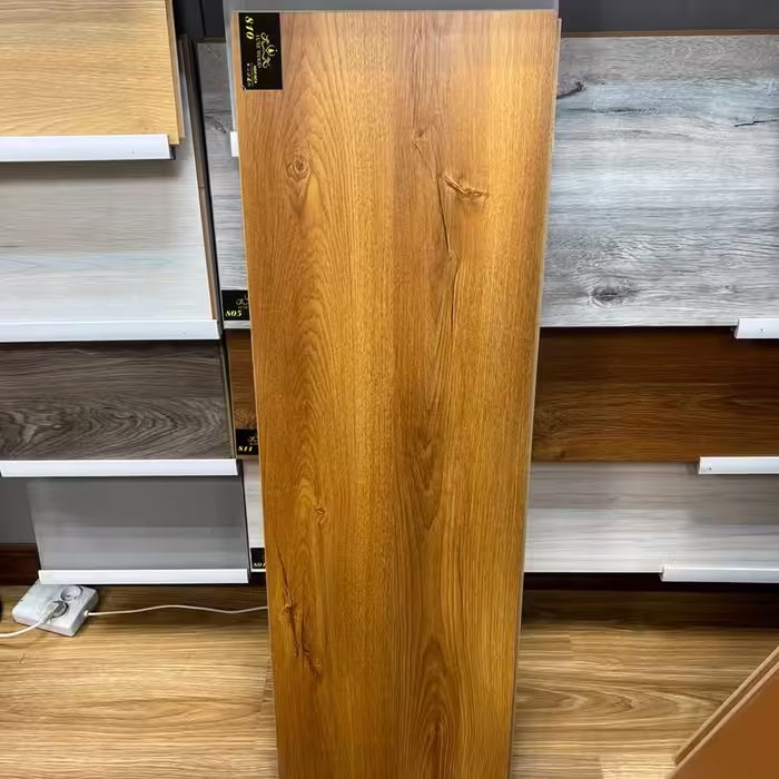 لمینت پارکت لوکس وود Luxe wood کد 810 (پس کرایه)