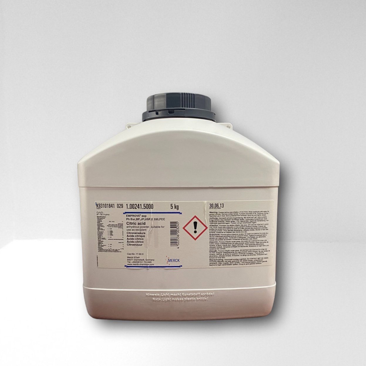 سیتریک اسید برند مرک کد مرک 100241 پک 5 کیلویی