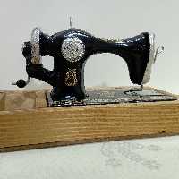 ماکت چرخ خیاطی دستی بزرگ (سفالی)