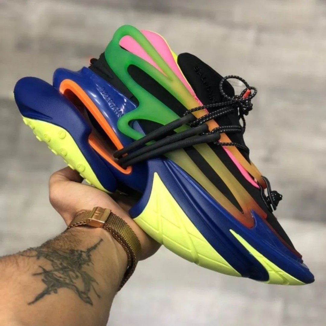 332 کتونی مردانه بالمین فضایی برند نایک Nike مناسب ورزش و پیاده روی