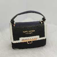 کیف پاسپورتی  در سه رنگ ترکیب رنگ زیبا ارسال رایگان 