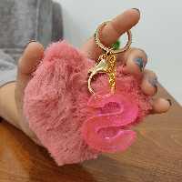 دسته کلید حروف انگلیسی با پوم پوم