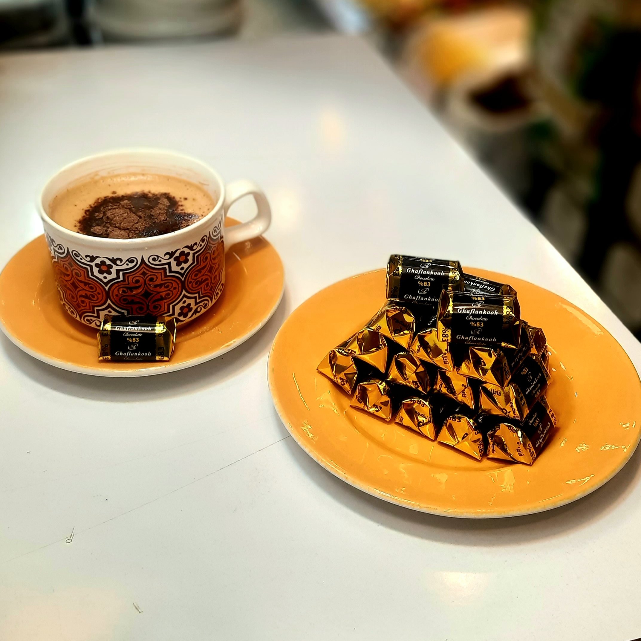 شکلات بنیس تلخ 83 درصد 500 گرمی