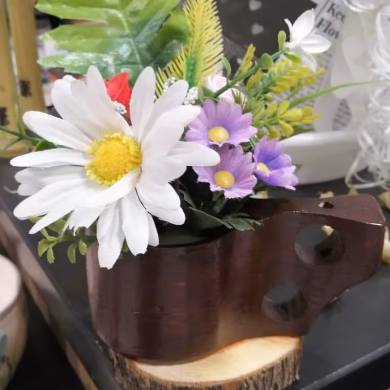 گلدان با پایه کوکسا(لیوان چوبی) 
