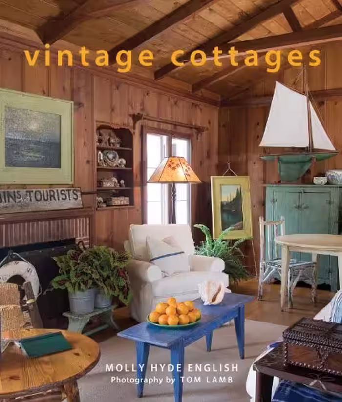󾕇 دانلود کتاب Vintage Cottages , 2012 - دانلود کتاب های دانشگاهی