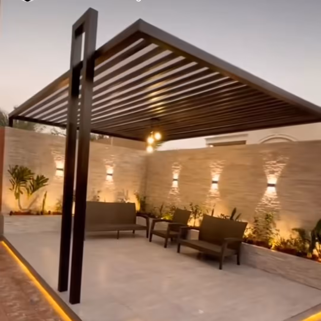 پرگولا با چوب ترمو وود در ابعاد پنج در پنج با زیرکاری 
