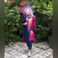 مانتو کریشه نخ   رها   ترکیبی سرخابی سرمه ای قد 95 فری سایزخنک وسبک