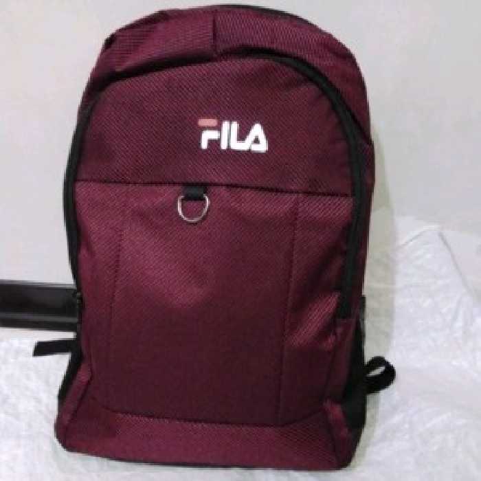 کوله پشتی جادار وجنس ودوخت عالی باکیفیت Fila