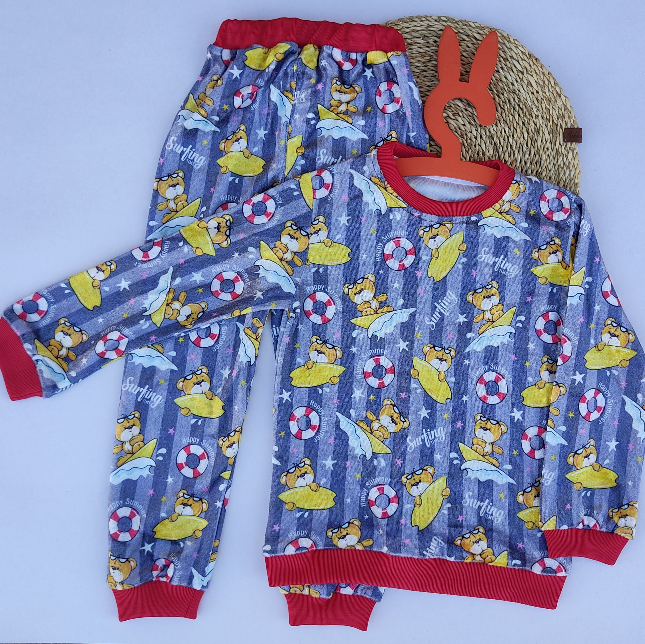 ست لباس راحتی پسرانه مخمل اینه ای درجه یک 