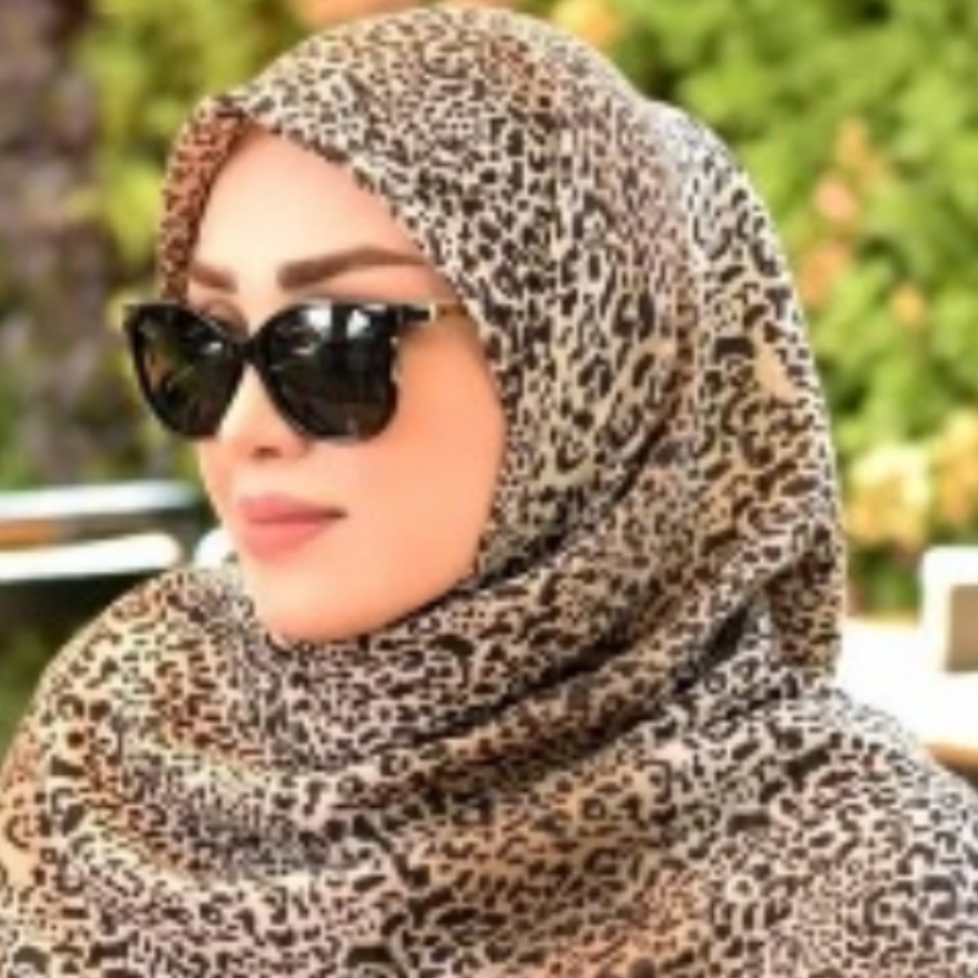 روسری نخی پلنگی پاییزه قواره 140