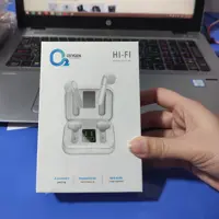 ایرپاد بلوتوثی W4 برند OXYGEN دوگوشی دارای سوکت تایپ سی مقاومت در برابر رطوبت و عرق
