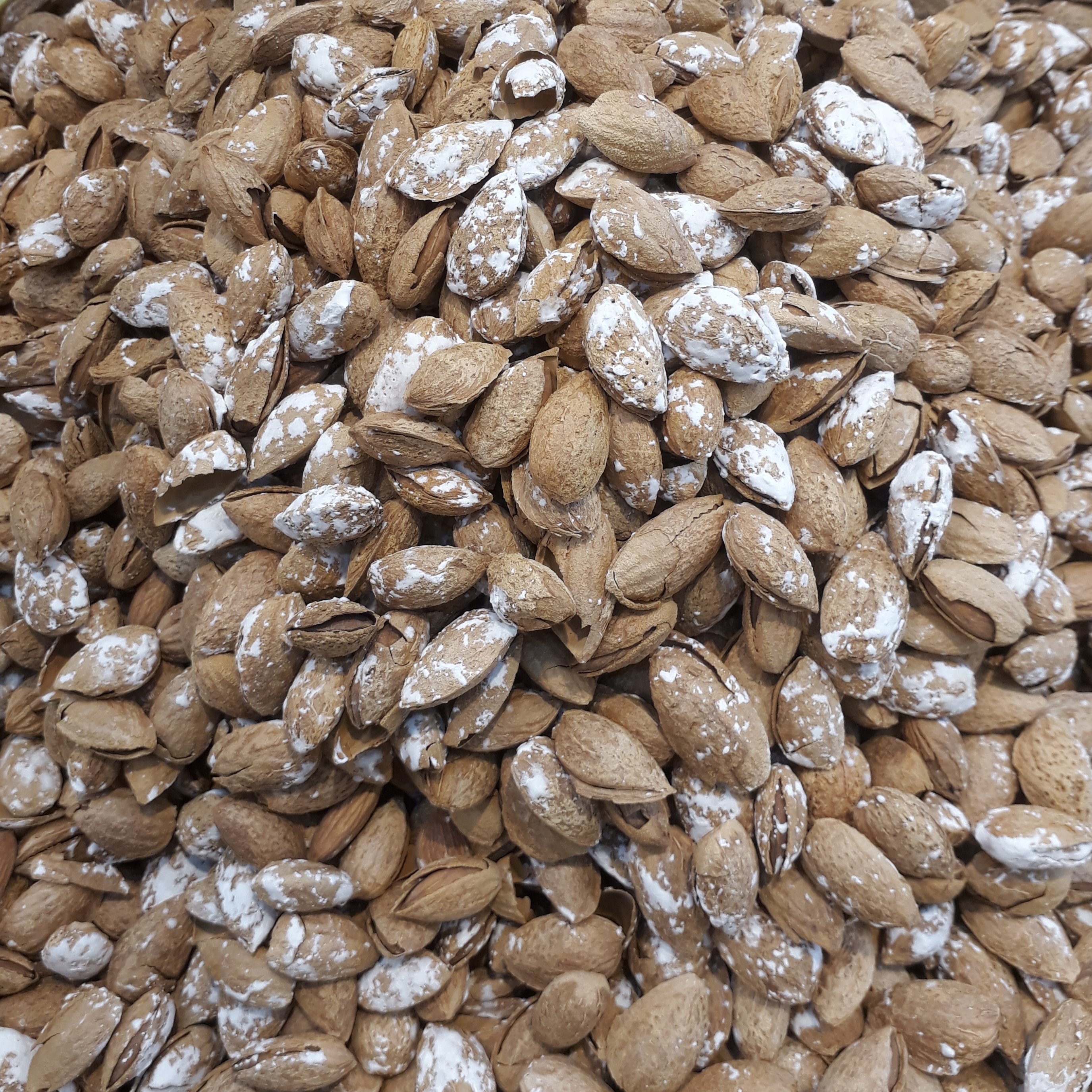بادام کاغذی(250گرم)