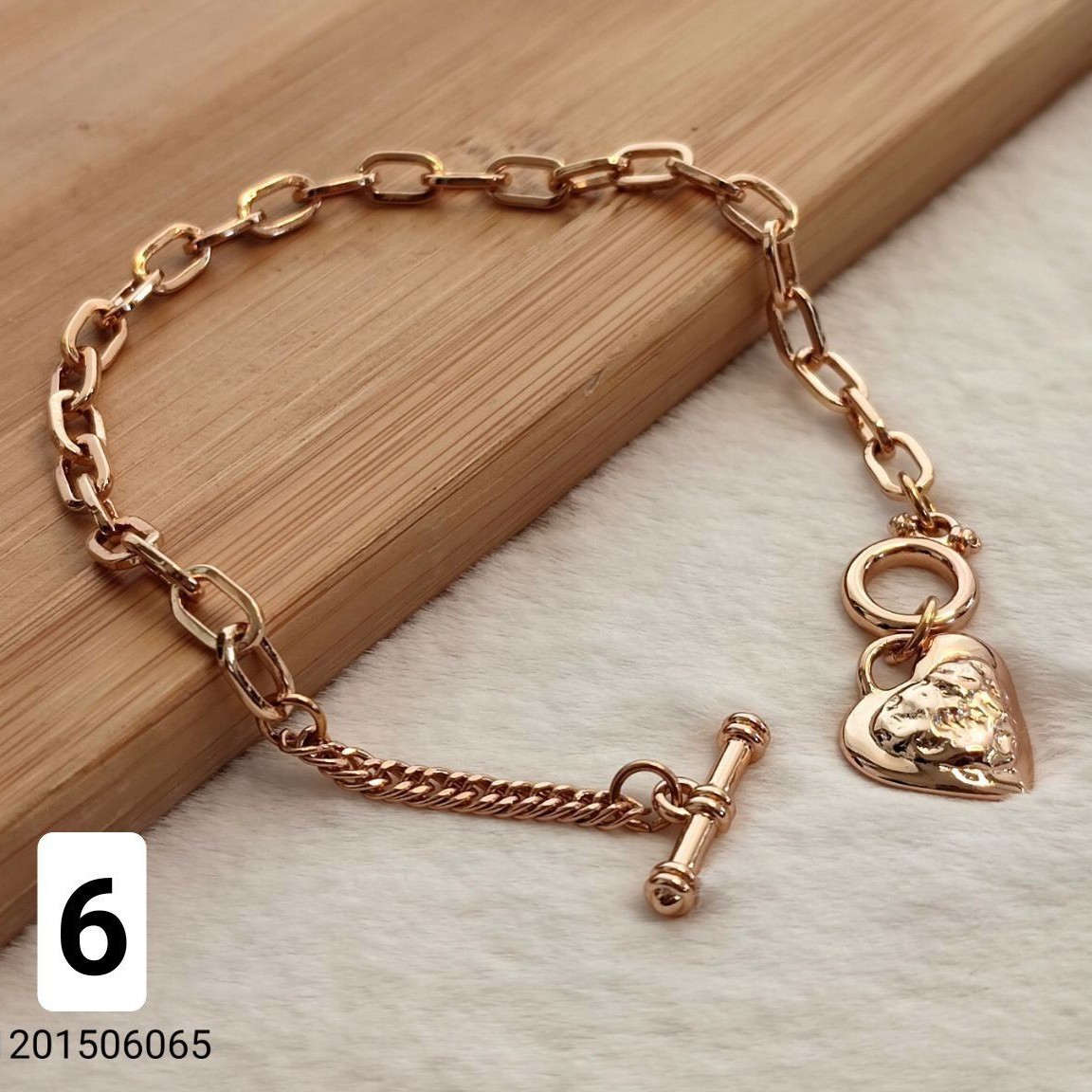 دستبند جذاب مارک ژوپینگ 