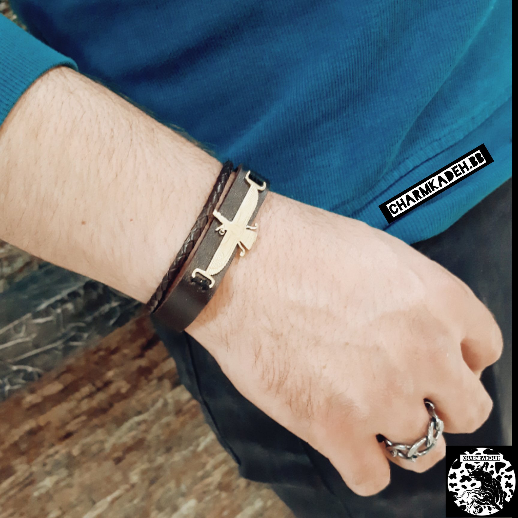 دستبند چرم طبیعی با پلاک استیل وقفل استیل رنگ ثابت در رنگ های مختلف  بامارک