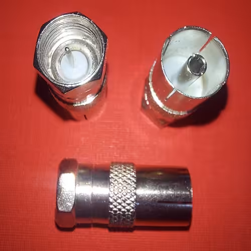 فیش پال مادگی به اف مادگی - تکنو تصویر