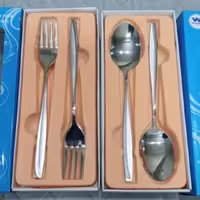 سرویس و ست قاشق غذاخوری و چنگال غذا خوری 12تا قاشق12تاچنگال ضخامت3میلSTAINlESS STEEL18.10GERMANYواگنر آلمان.ماینز  