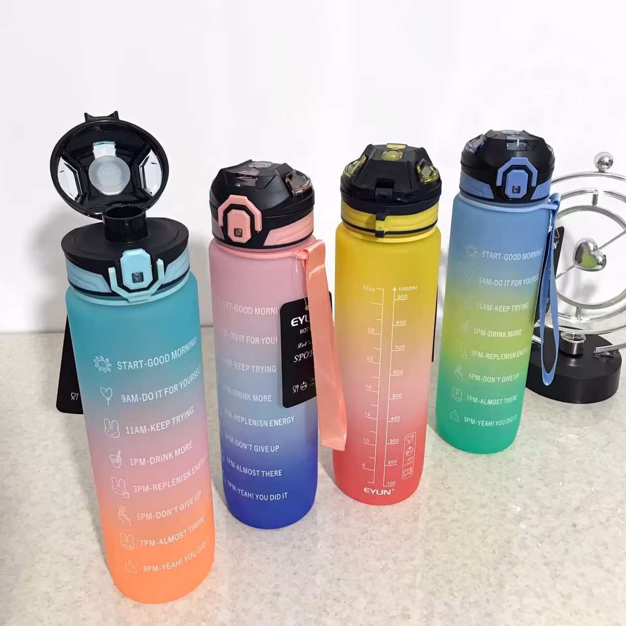 قمقمه رنگین کمانی از برند ایون
