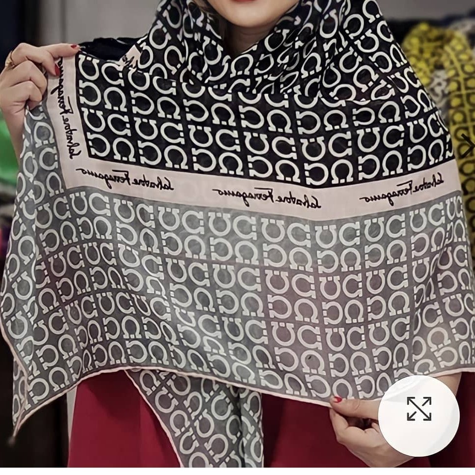 روسری زنانه
