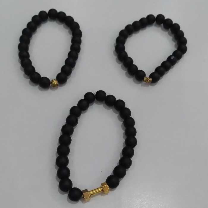 دستبند سنگی مشکی 