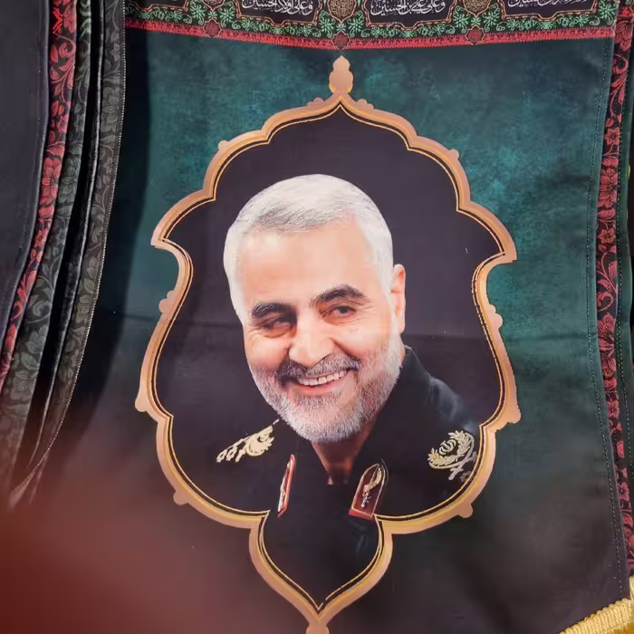 مخمل عکس حاج قاسم