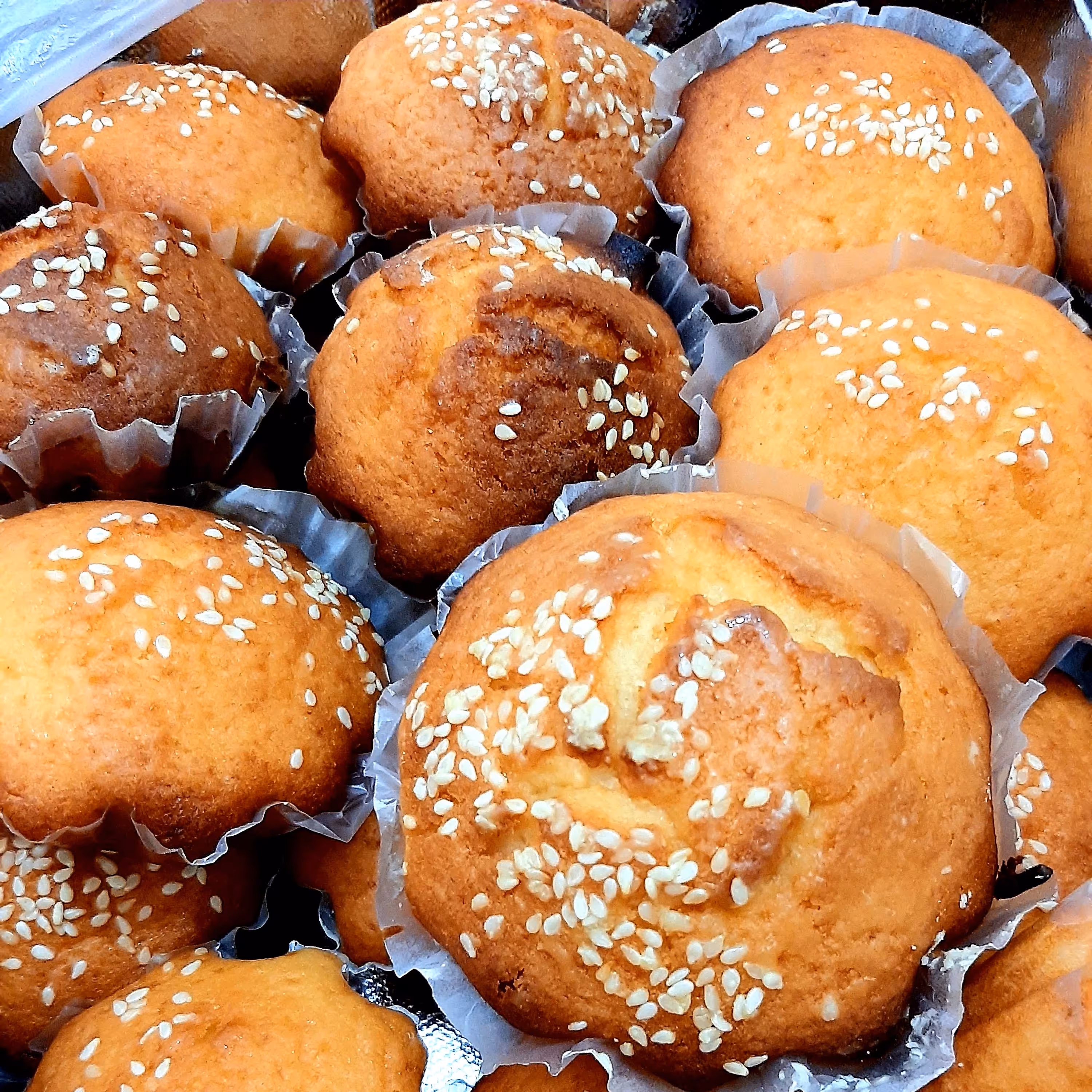 کیک یزدی 1 کیلویی پرکنجد