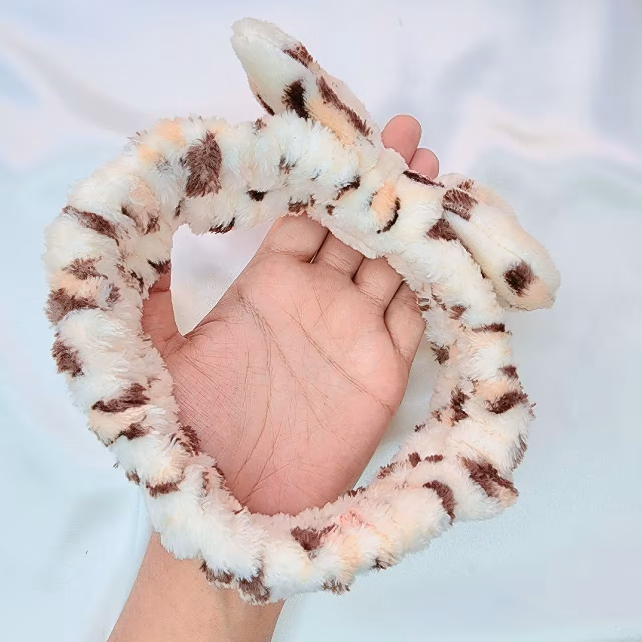 هدبند پلنگی