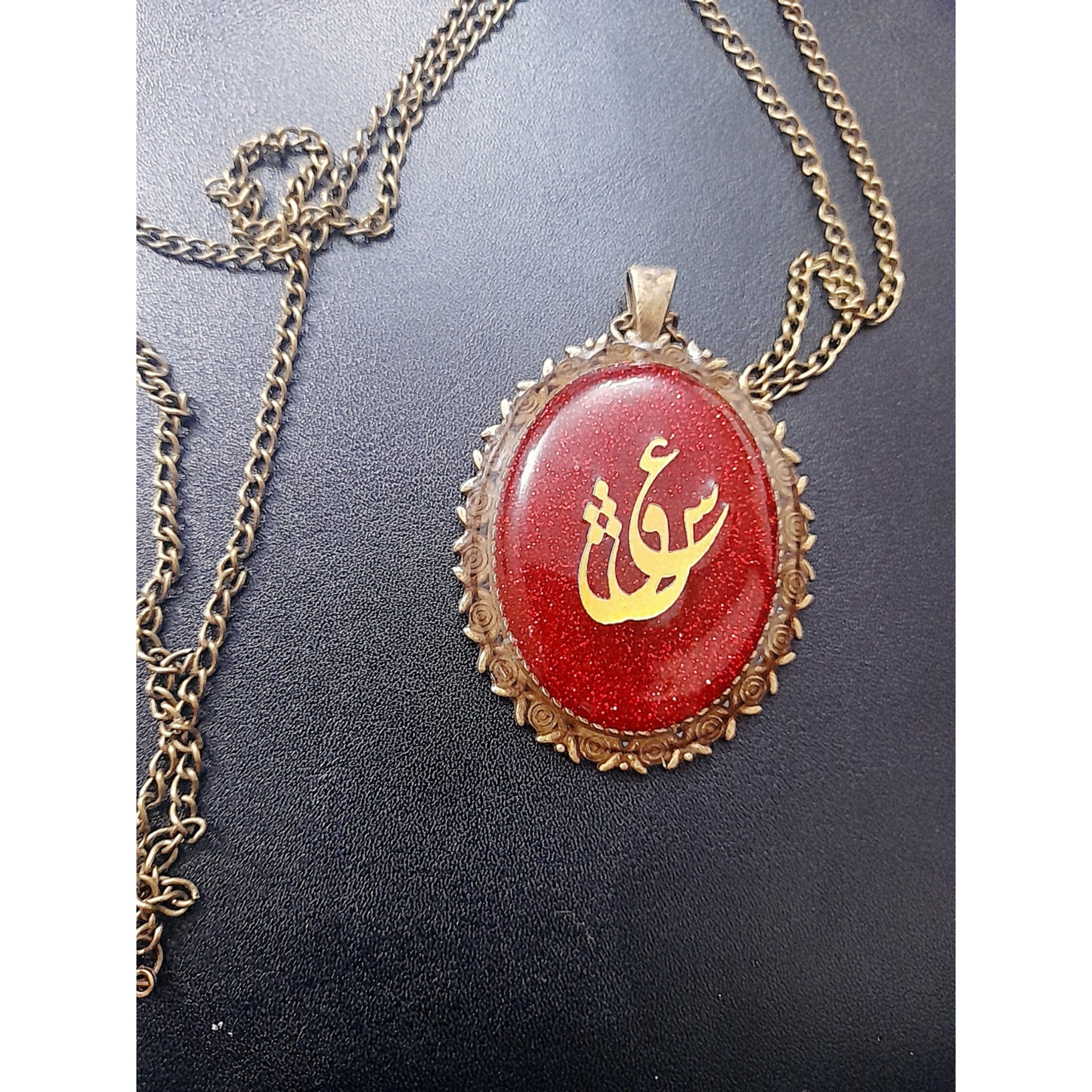 گردنبند عشق رزینی با دوام و زیبا
