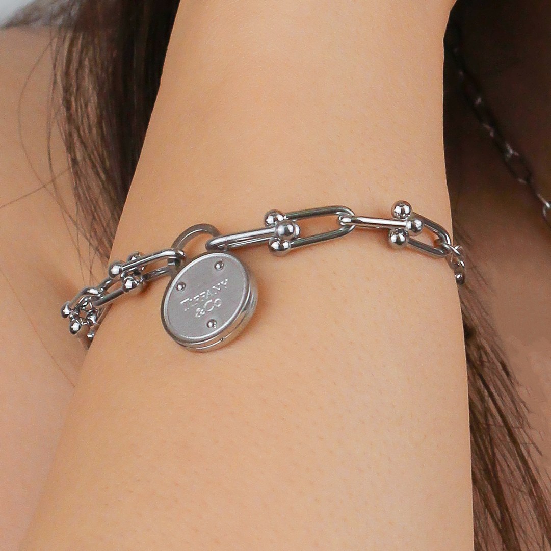 دستبند استیل طرح تیفانی رنگ ثابت ضد حساسیت AAD-231