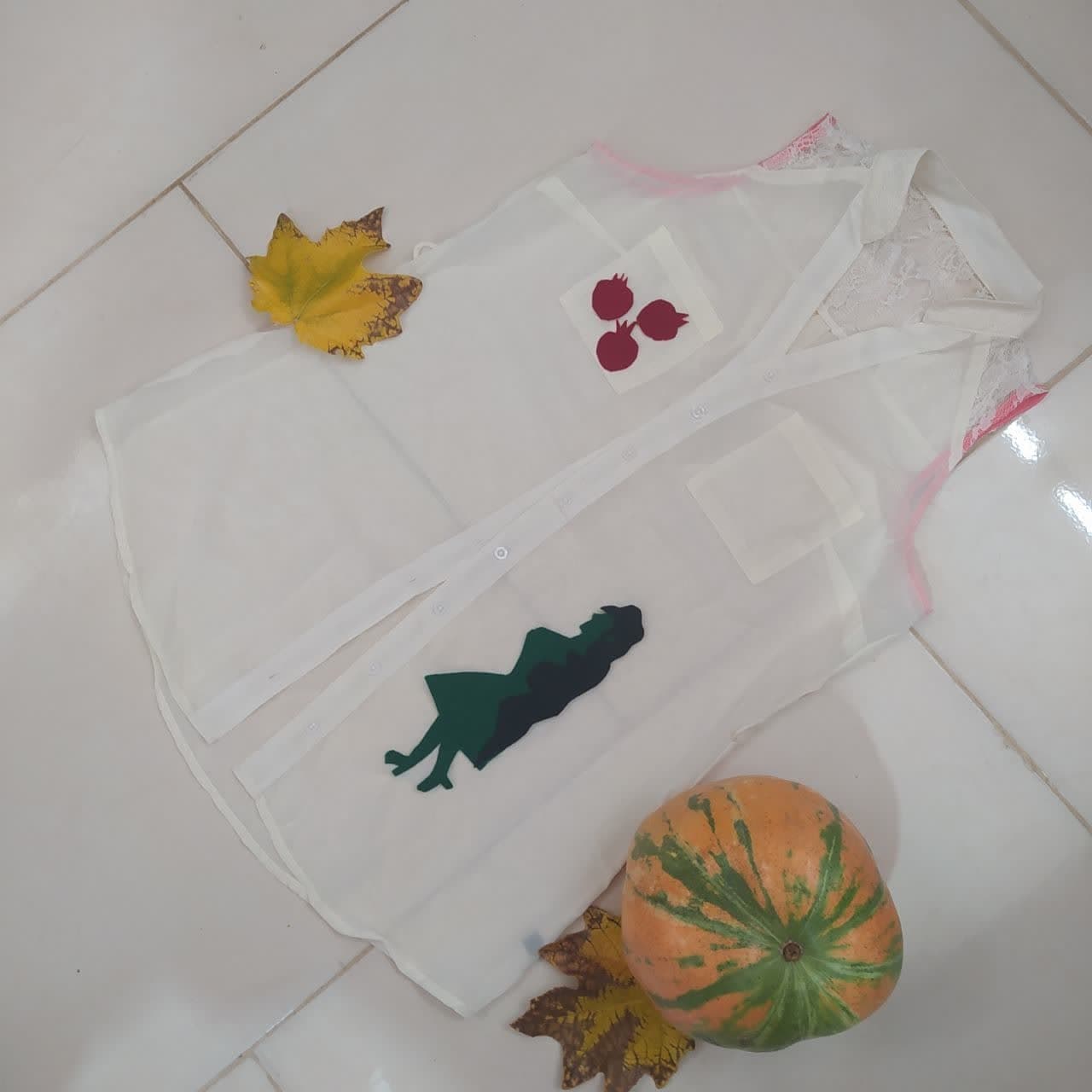 شومیز حریر شیری یلدا