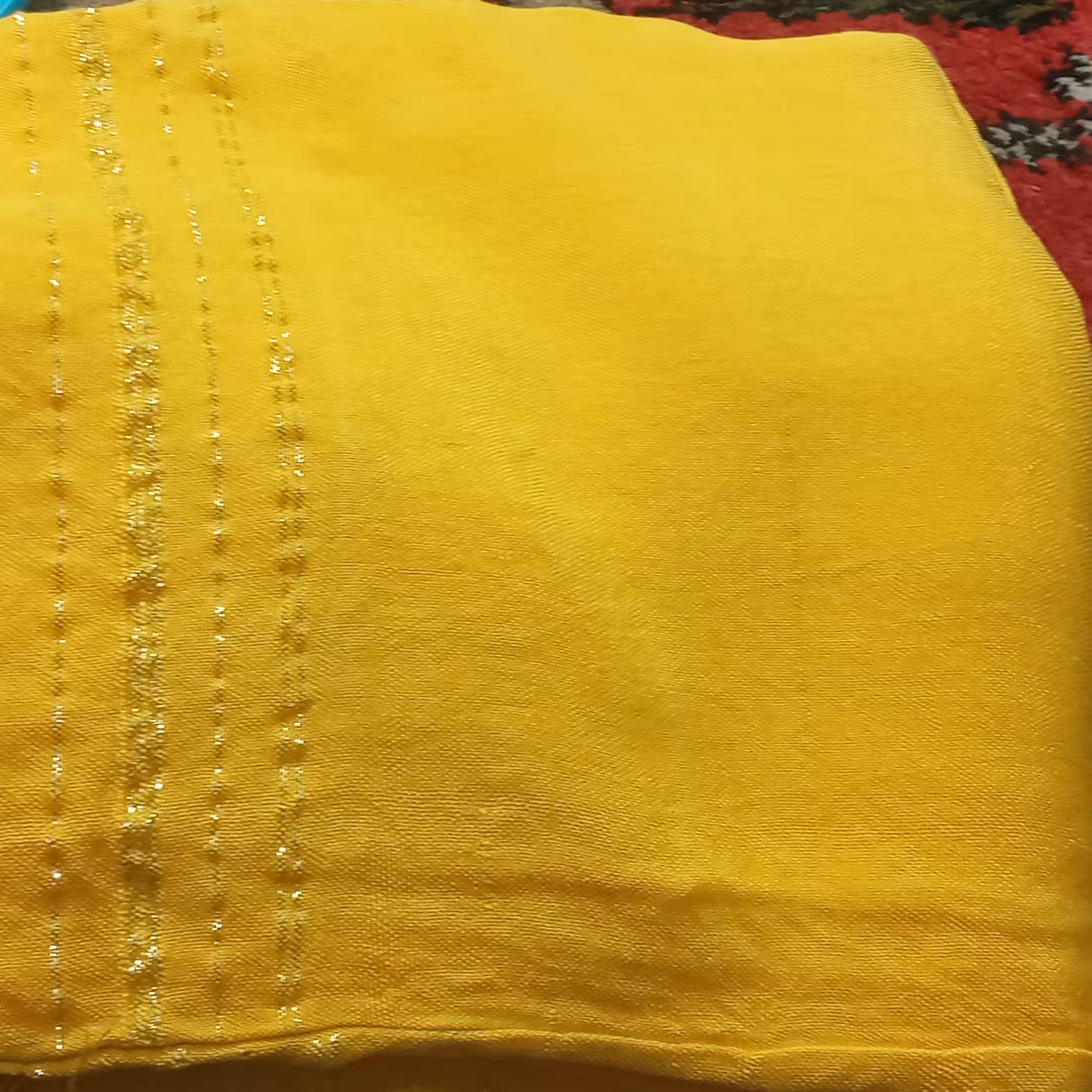 حوله حمام رنگی