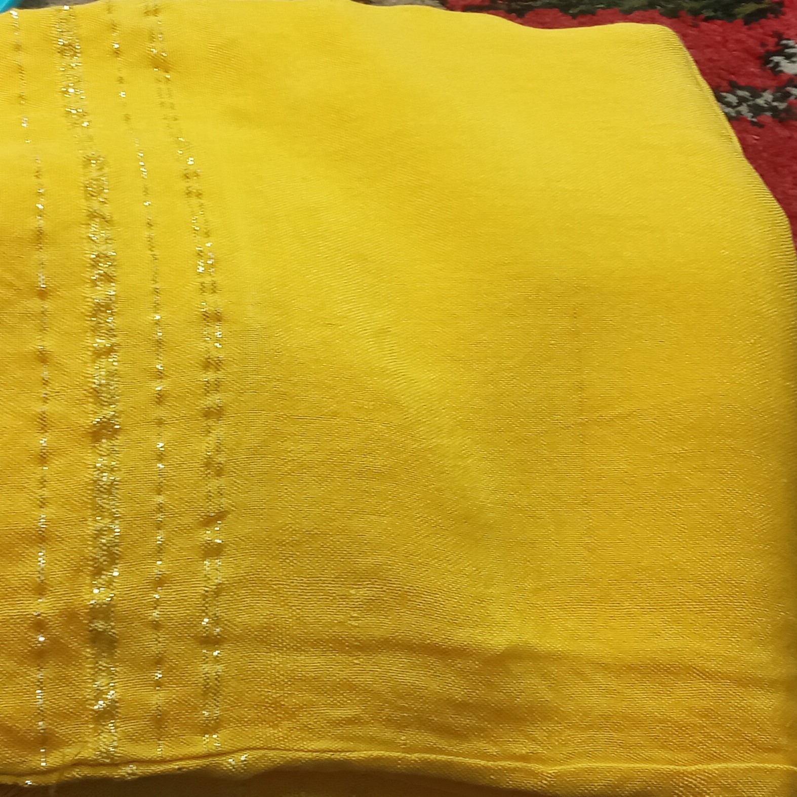 حوله حمام رنگی