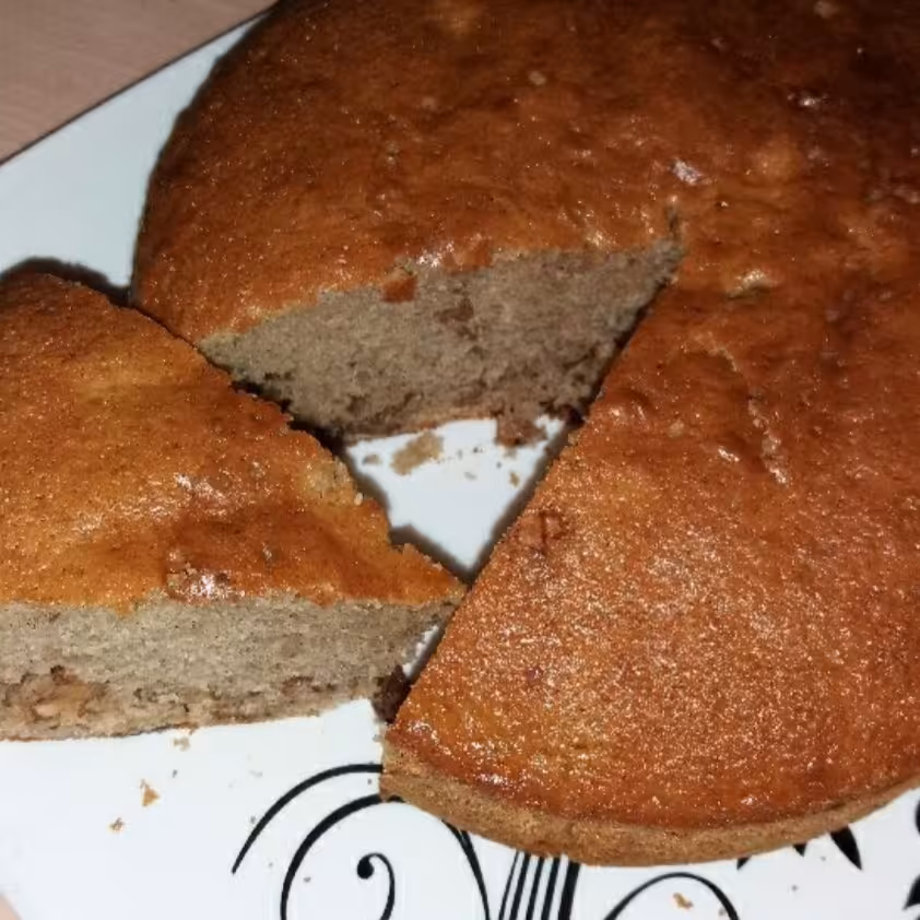 کیک دارچین ،کیکی لطیف با طعمی خاص و خوشمزه ،مناسب برای مصرف عصرانه