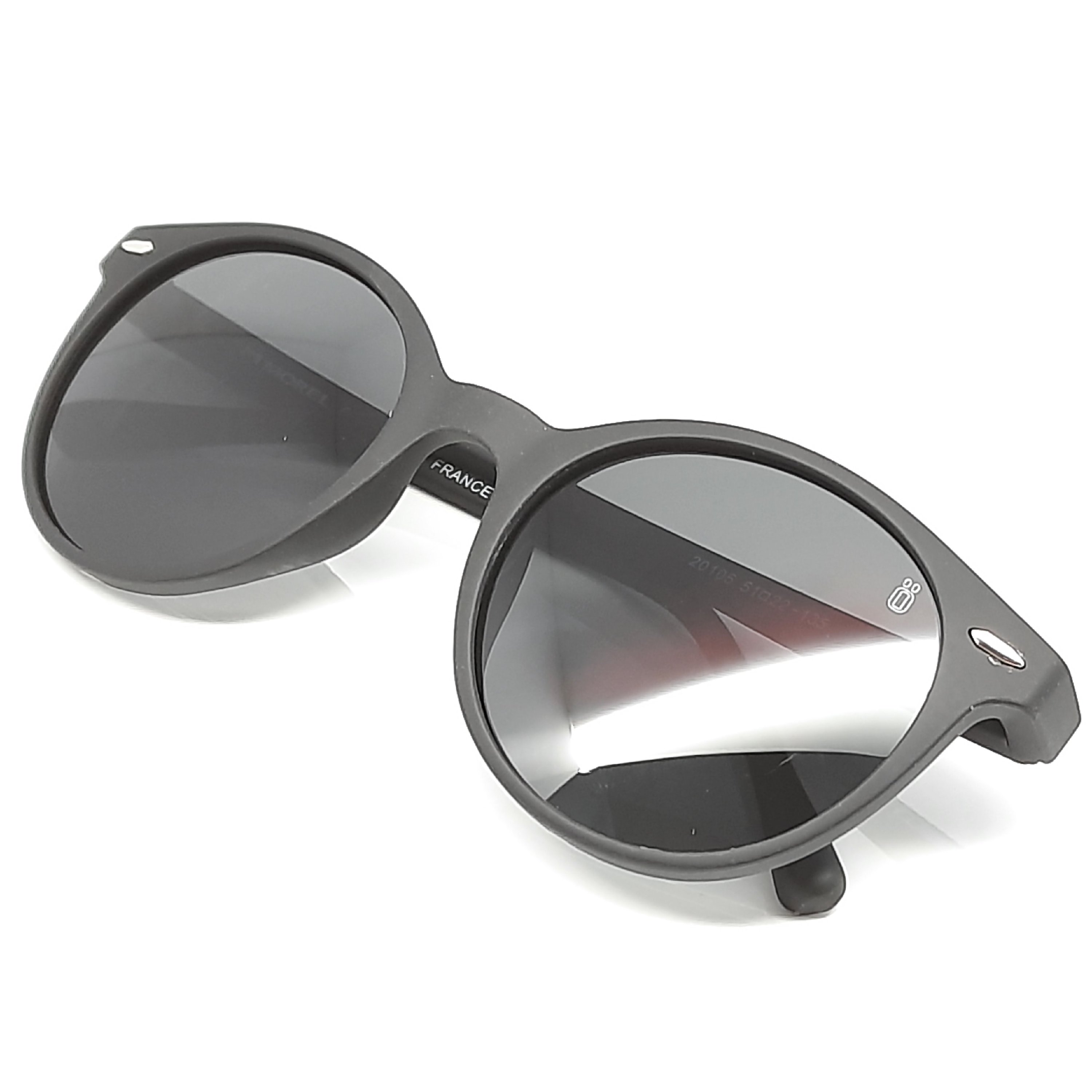 عینک آفتابی مدل تمام گرد  عدسی  گرد کاملا  استاندارد polarized پلاریزد وuy400  مناسب آقایان و بانوان 