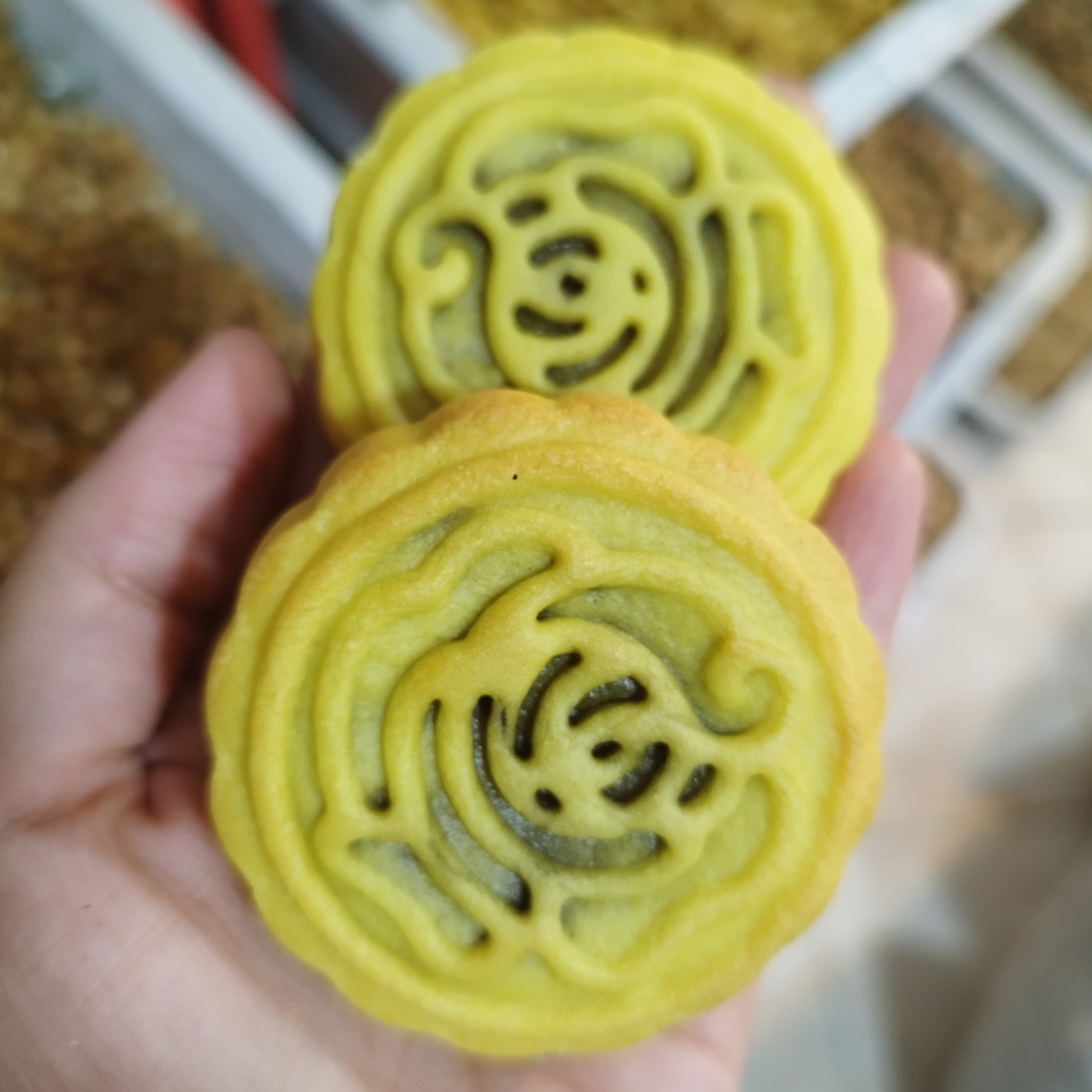 کلمپه خرمایی طرح گل رز (یک کیلو)