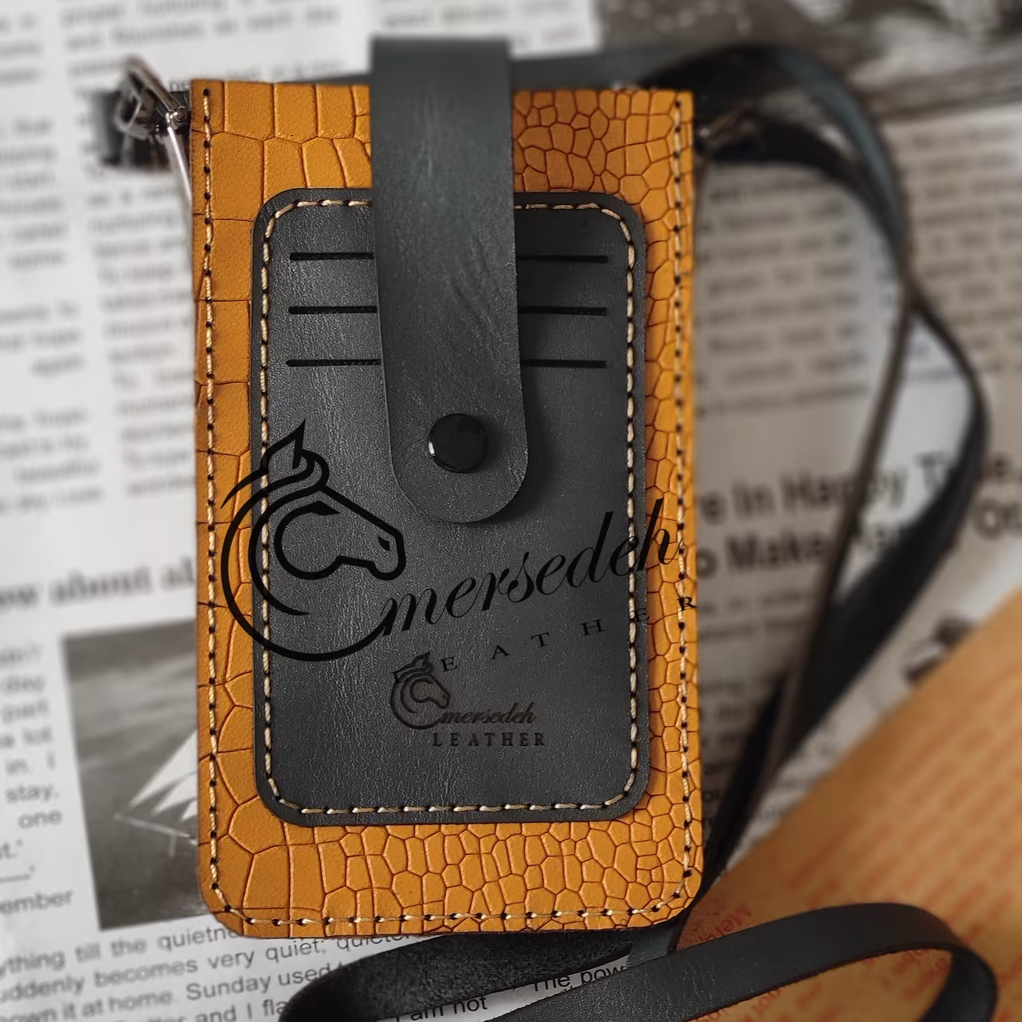 محصولات چرمی دستدوز