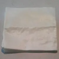 حوله یکبار مصرف 40 در 40 گرماژ 50 بسته200عددی