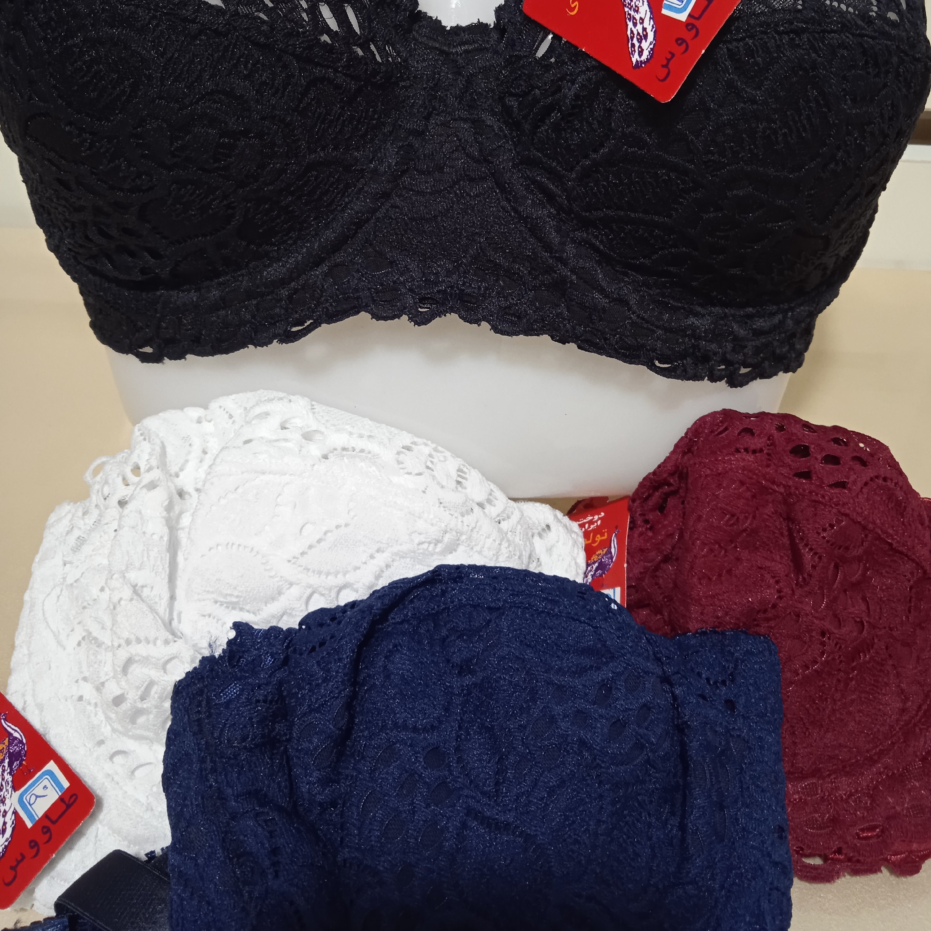 سوتین فنردار