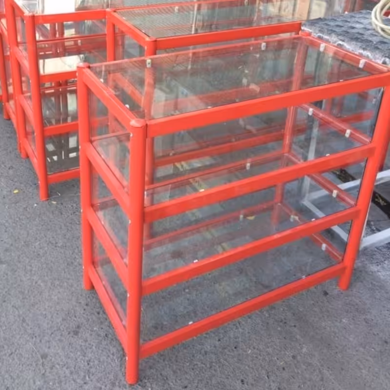 بسته 2 عددی ویترین 2متری 4طبقه دارای رنگ بندی  بدون شیشه هزینه ارسال پس کرایه و به عهده مشتری 