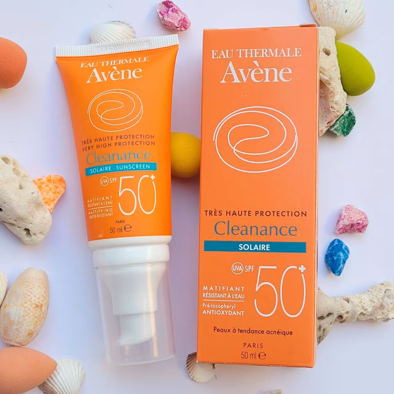 کرم ضد آفتاب بدون رنگ کلینانس اون SPF50 
Avene Cleanance Sunscreen