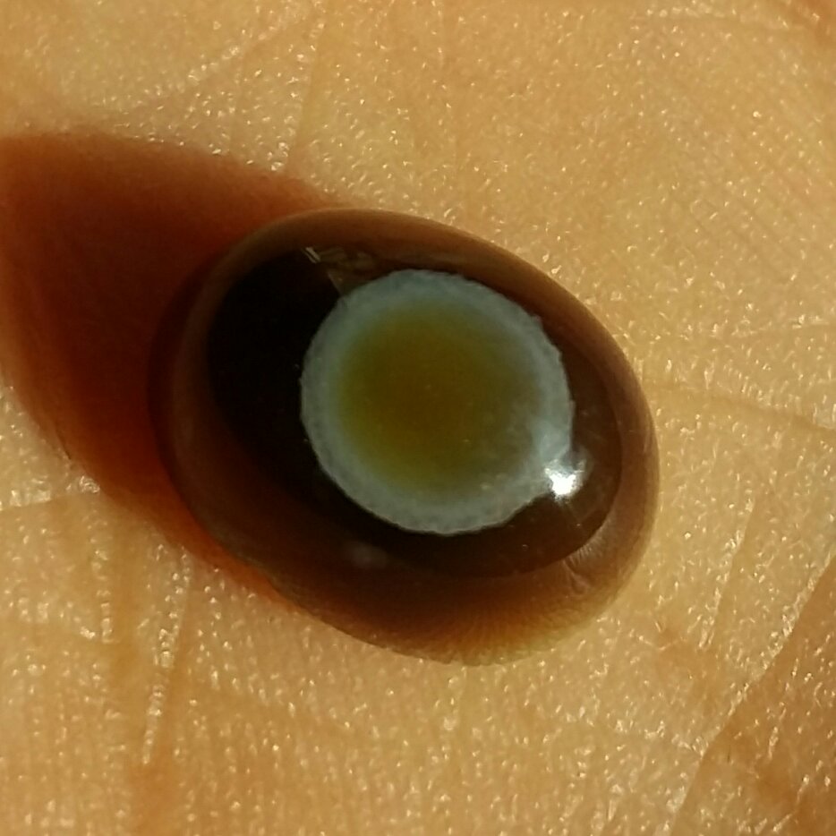 نگین معدنی عقیق باباقوری تک چشم موکول دار محشر 100درصد طبیعی خاااا ااص شاااهکار خلقت زیبا