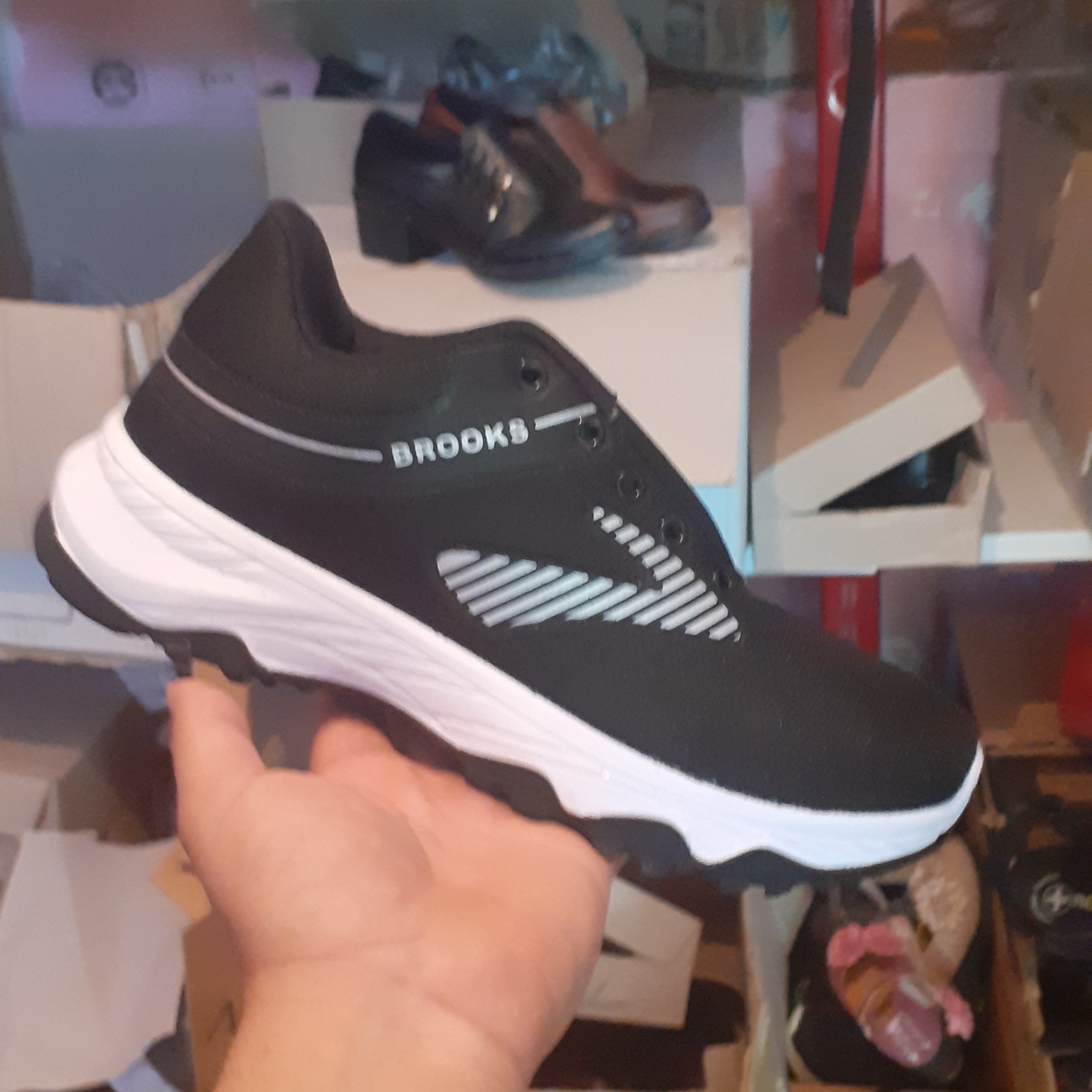 کفش اسپورت سبک و راحت سایز 40تا44