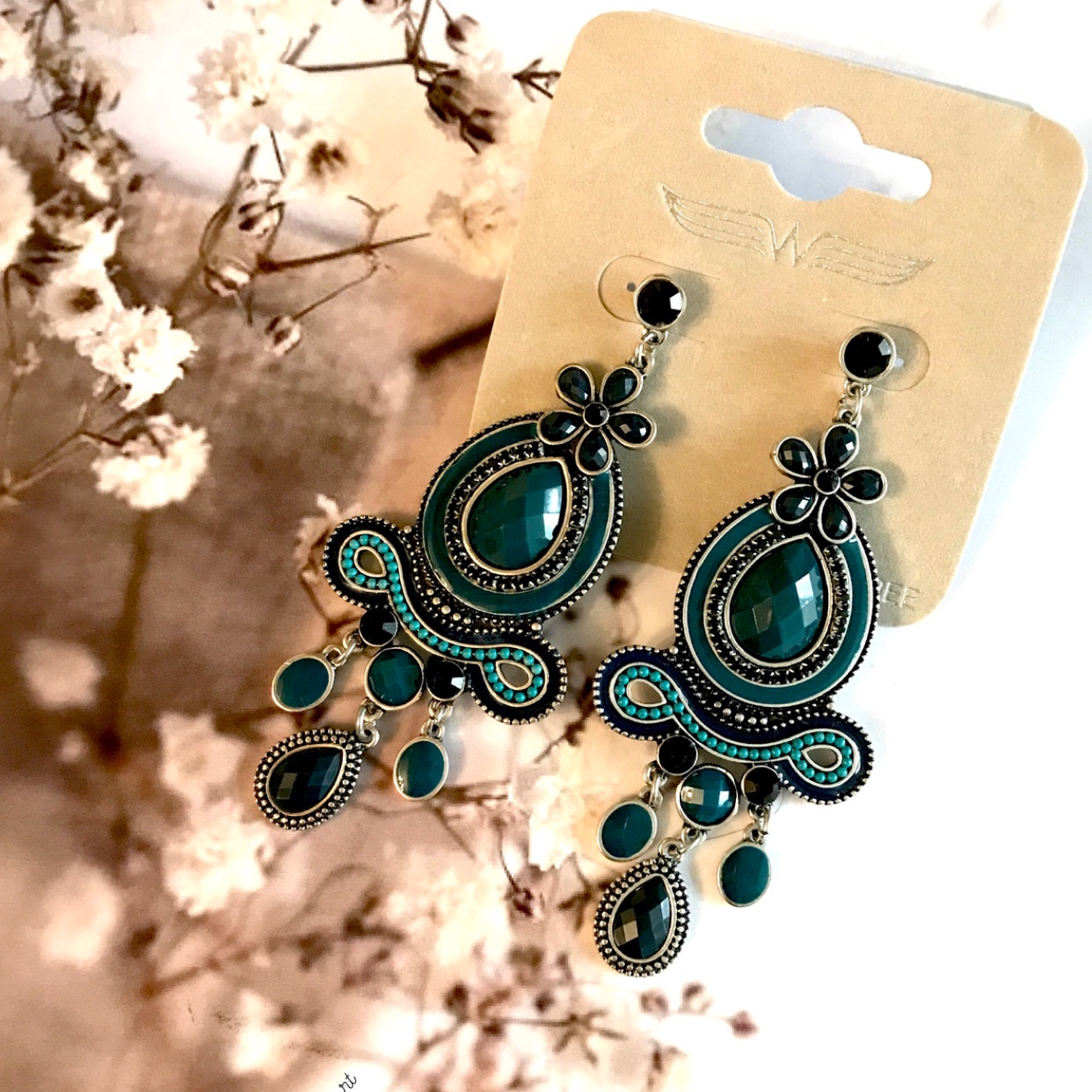 گوشواره میخی لاله سلطنتی آویز دار Hulupuart از کشور هلند کد 132