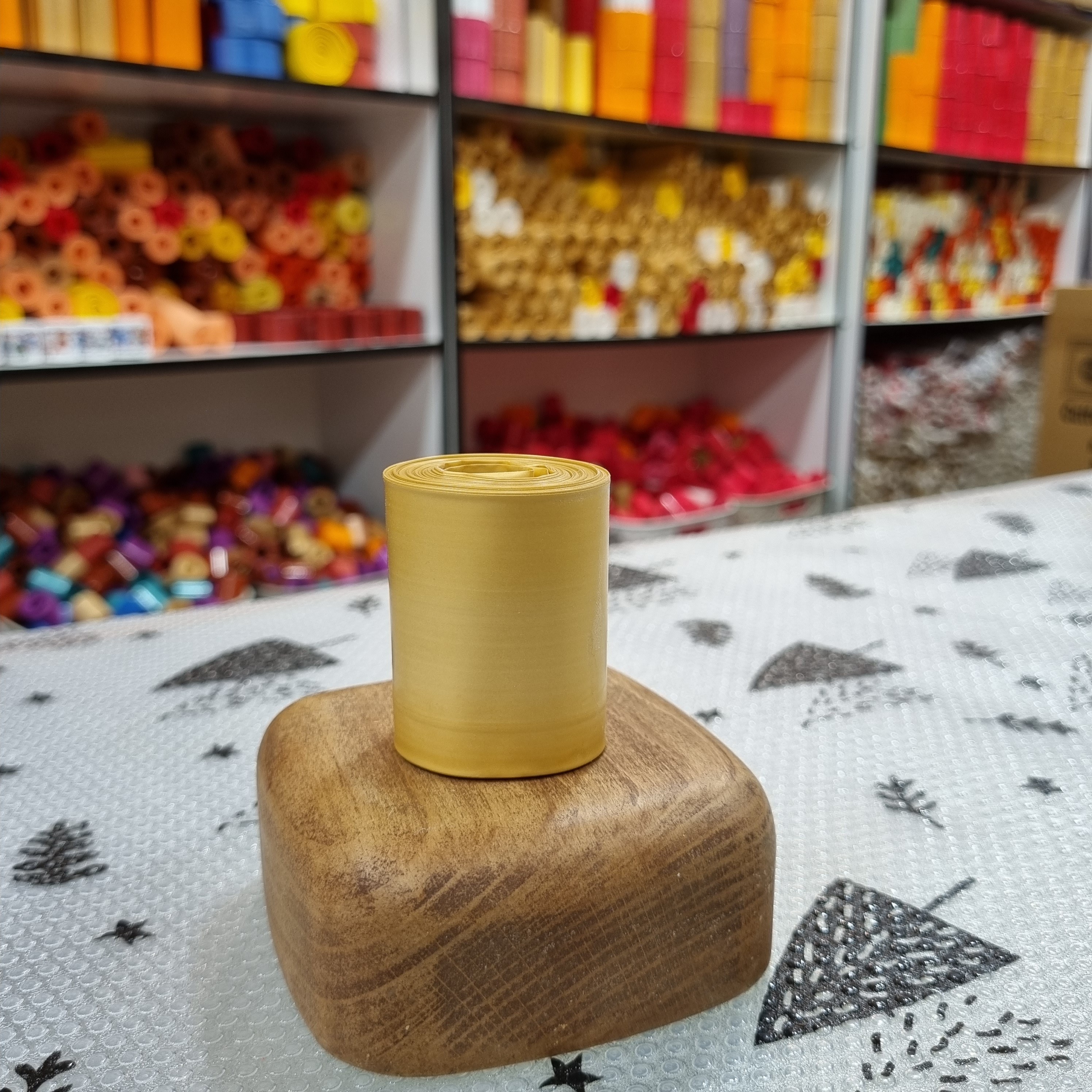 کاور سوسیس کوکتل و کراکف ، رنگ طلایی ، سایز 5 سانتیمتر ، 10 متری