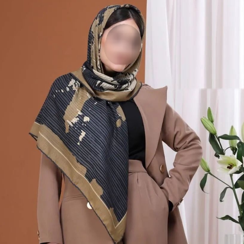 روسری نخی لانا دوردوخت قواره 110 رنگ بندی