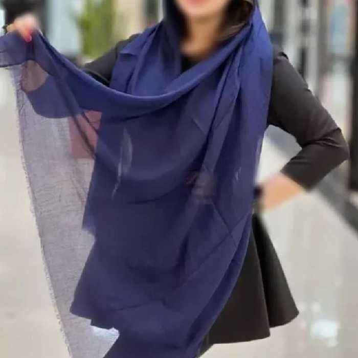 شال نخ تکرنگ