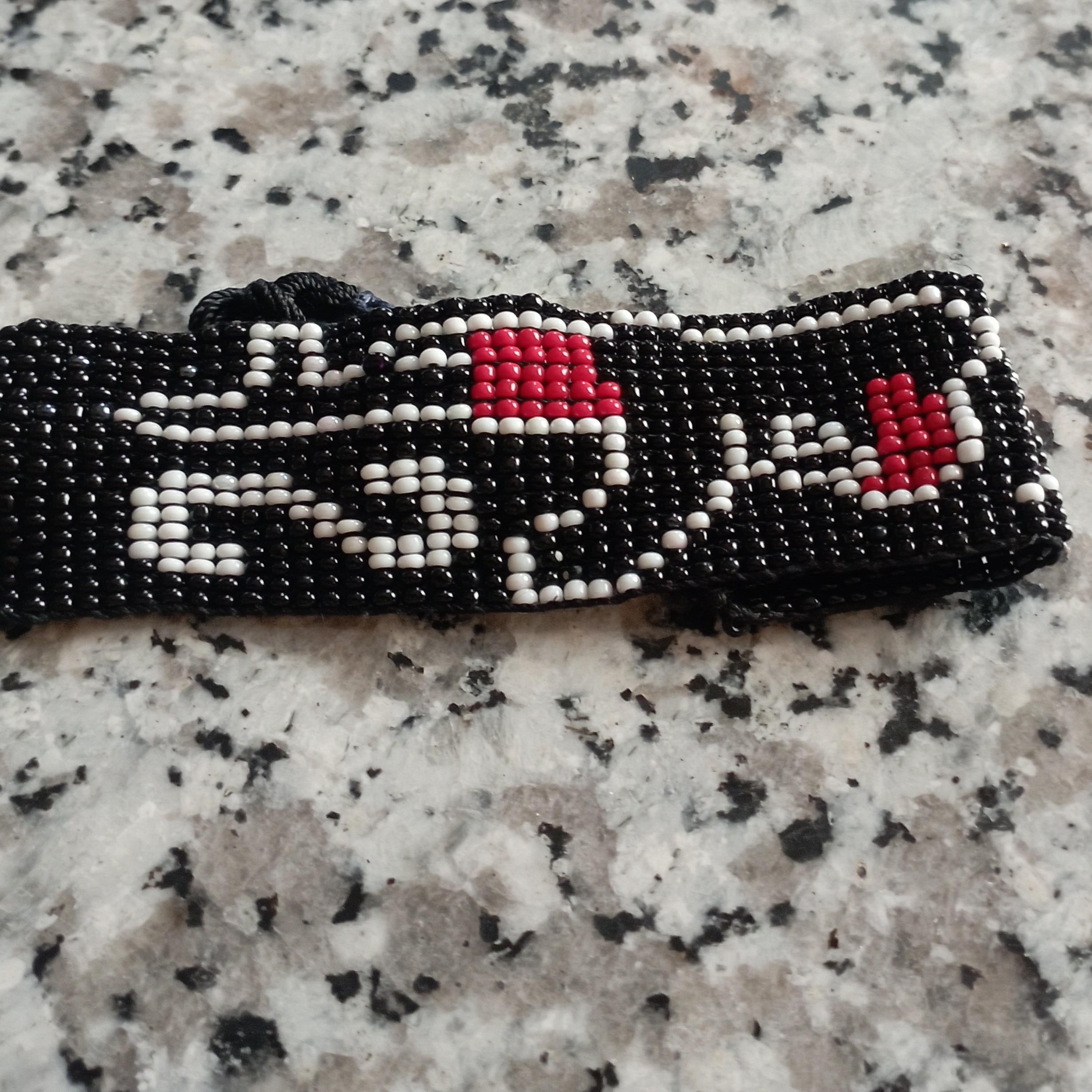 دستبند  منجوقی