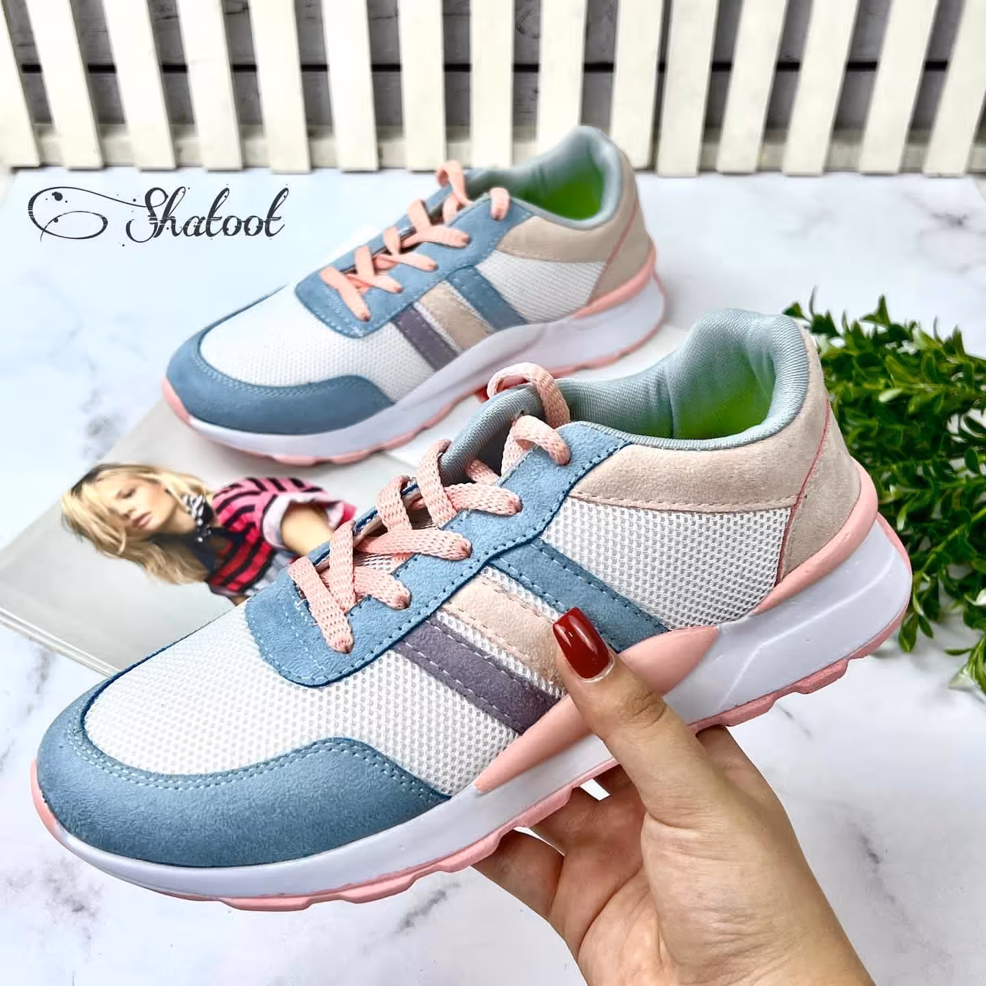 کتونی زنانه  پاریز  طرح آدیداس سایز 37تا40 درسه رنگ جذاب با ارسال رایگان