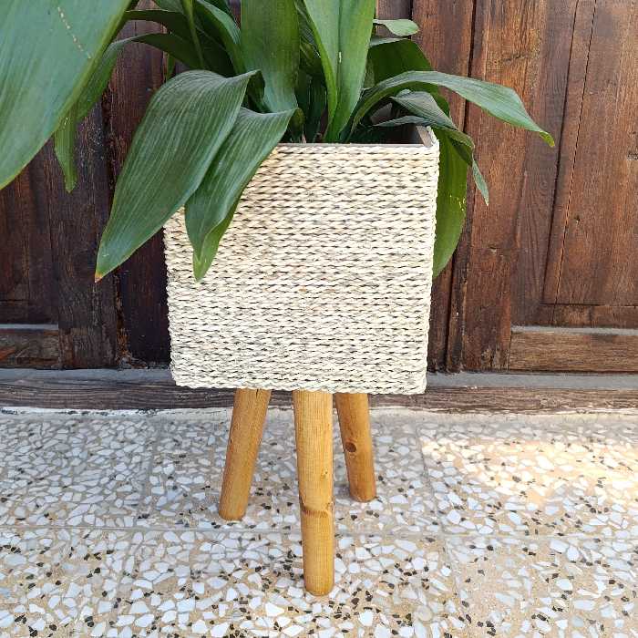 گلدان حصیری پایه دار (پس کرایه)